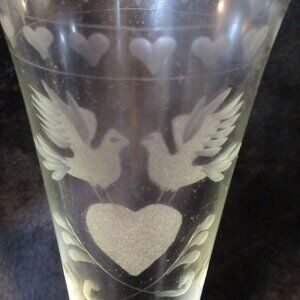 Vintage Dove Champagne Toasting Flutes